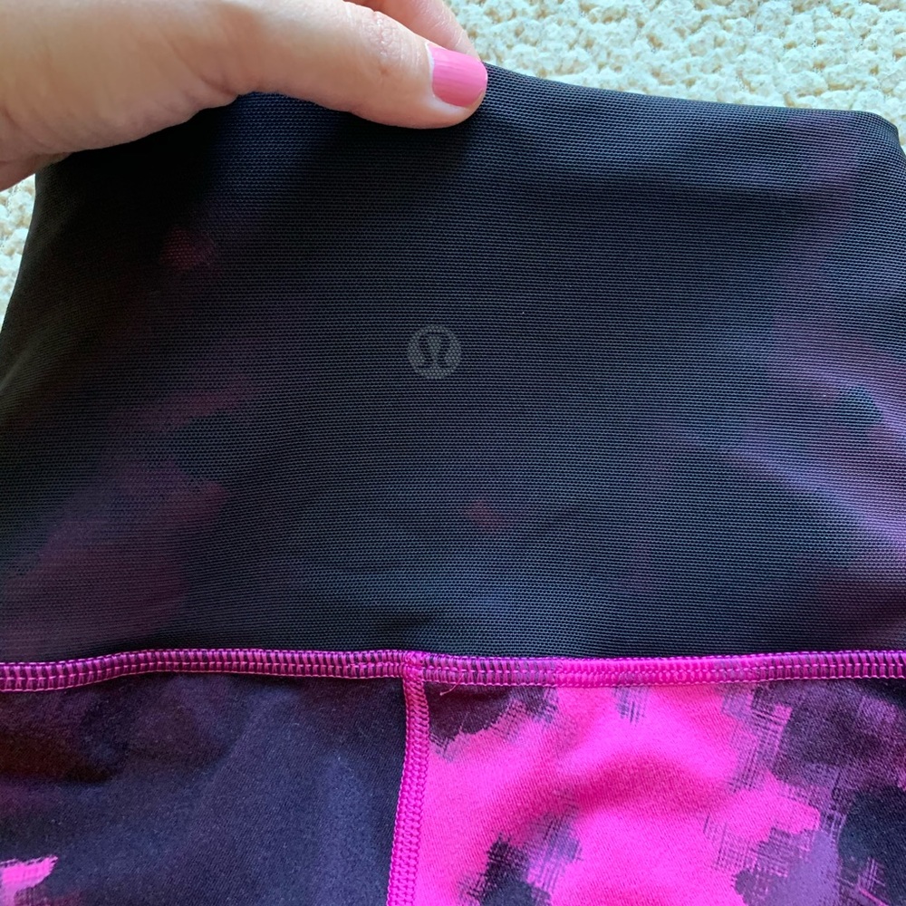 LULULEMON sweaty endeavor inkwell leggings - Picture 3 of 8